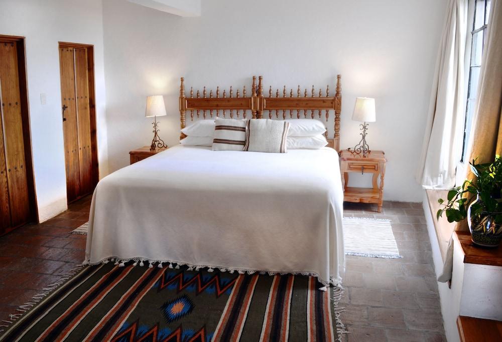 Hotel Los Arcos Taxco de Alarcon Εξωτερικό φωτογραφία