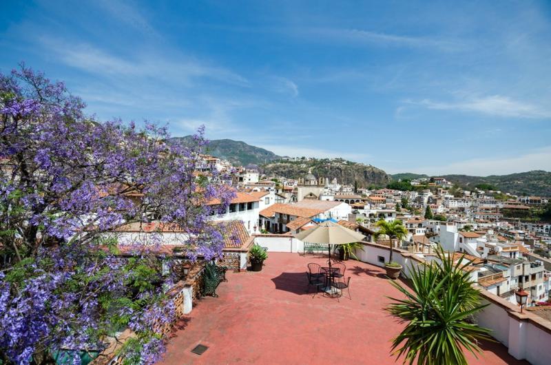 Hotel Los Arcos Taxco de Alarcon Εξωτερικό φωτογραφία